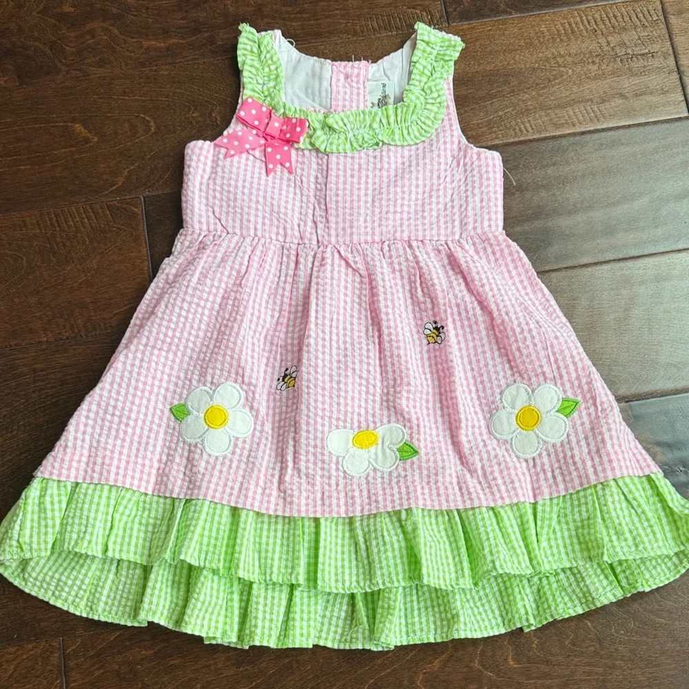 Plaid Seersucker Pastel Pink and Green Kids Dress with Daisy & Bee Embroidery - Picture 1 of 3